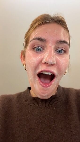 Sophie Nelisse Nude Leaks OnlyFans Photo 83