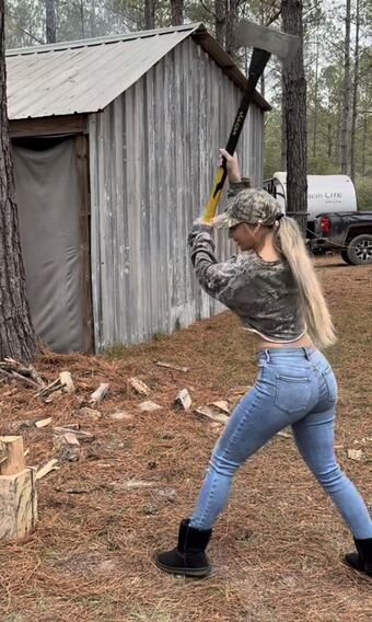 Tessalee Nude Leaks OnlyFans Photo 9