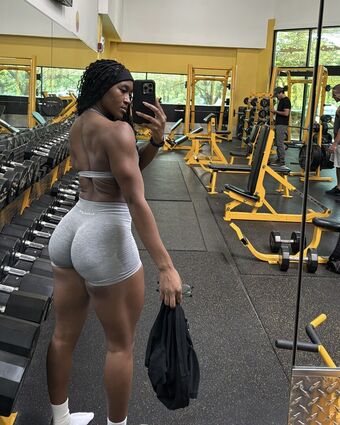 Tiara Howard Nude Leaks OnlyFans Photo 38