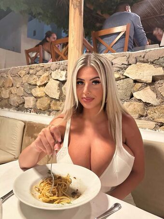 Valentina Di Rocco Nude Leaks OnlyFans Photo 202