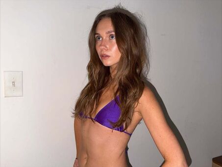 Veronika Slowikowska Nude Leaks OnlyFans Photo 66