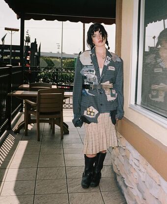 Violet Grohl Nude Leaks OnlyFans Photo 15