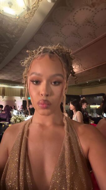 Y0nn.4 Elmo_love_u2 Nude Leaks OnlyFans Photo 2