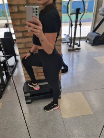 yumyskye Nude Leaks OnlyFans Photo 18