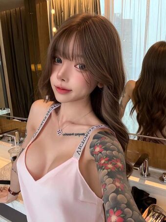 하은하 2.h.e.1 Nude Leaks OnlyFans Photo 9