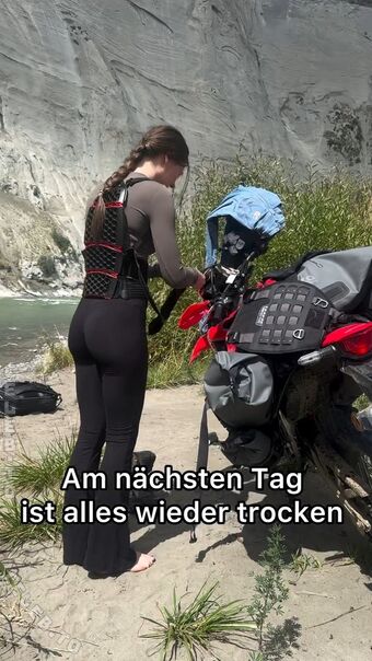Affe auf Bike Nude Leaks OnlyFans Photo 115