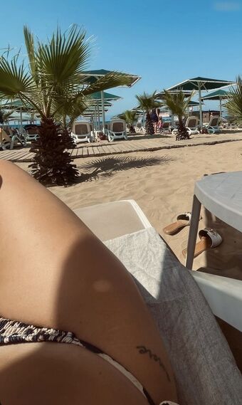 aileen.slf Nude Leaks OnlyFans Photo 44