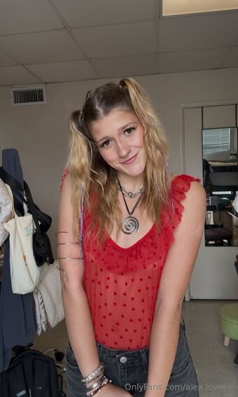 alex.loveee Nude Leaks OnlyFans Photo 17