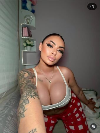 Alina Castro Nude Leaks OnlyFans Photo 1