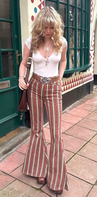 Issy Allen Nude Leaks OnlyFans Photo 53