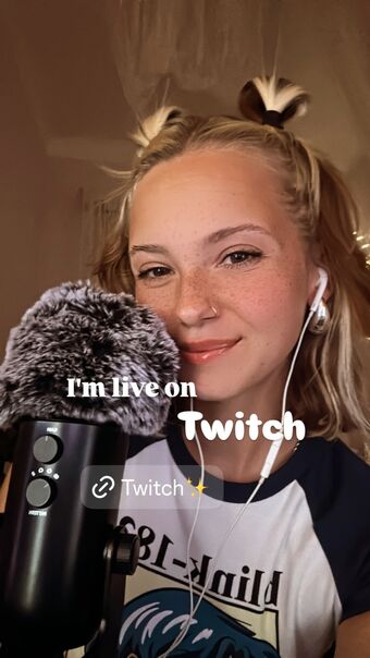 Austrian ASMR Nude Leaks OnlyFans Photo 12