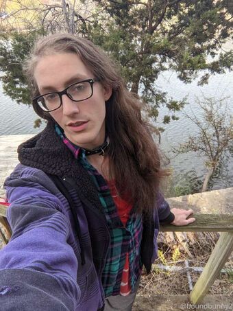 Avery Starling Nude Leaks OnlyFans Photo 17