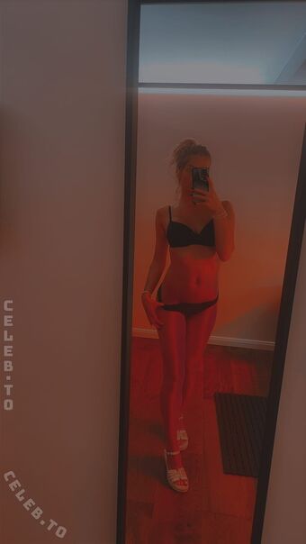 AvocadoX Nude Leaks OnlyFans Photo 16