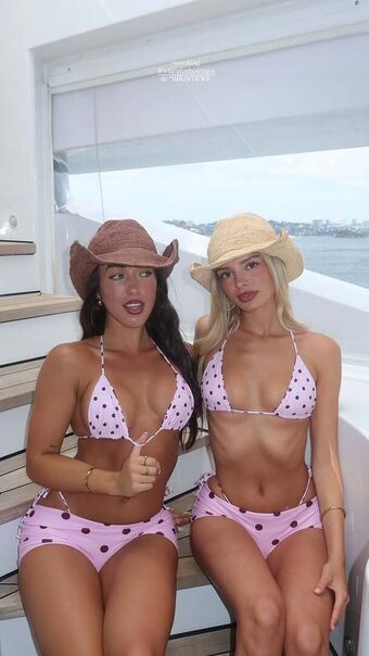 brontesheppeard Nude Leaks OnlyFans Photo 76