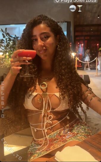 Brazil Mommy Nude Leaks OnlyFans Photo 42