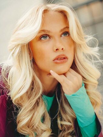 Bruna Chaves Nude Leaks OnlyFans Photo 3