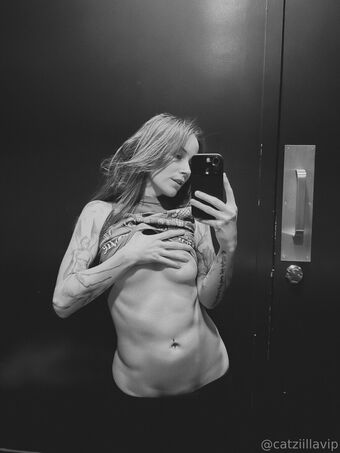 Catzilla Nude Leaks OnlyFans Photo 160