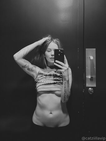Catzilla Nude Leaks OnlyFans Photo 157