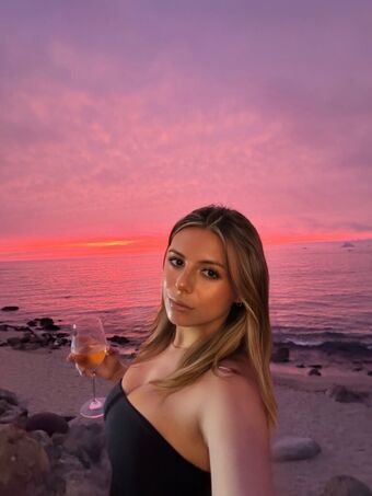 dahnikz Nude Leaks OnlyFans Photo 37