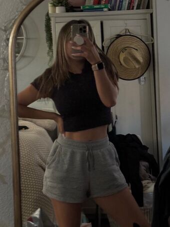 dahnikz Nude Leaks OnlyFans Photo 29