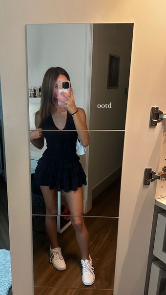 diana.zri Nude Leaks OnlyFans Photo 11