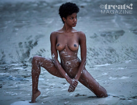 Ebonee Davis Nude Leaks OnlyFans Photo 64