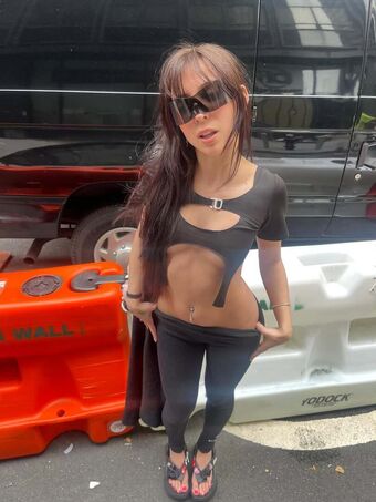 yungch3mist Nude Leaks OnlyFans Photo 7