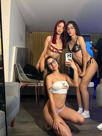 Elipetit Nude Leaks OnlyFans Photo 5