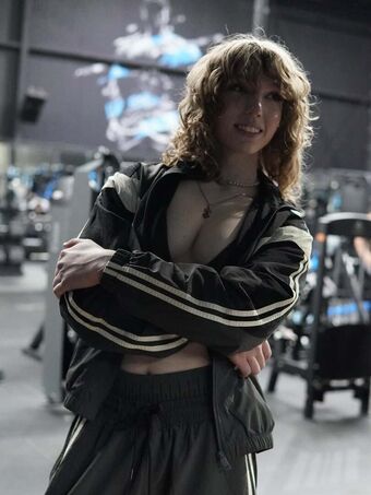 eviedotgym Nude Leaks OnlyFans Photo 34