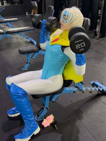 eviedotgym Nude Leaks OnlyFans Photo 32