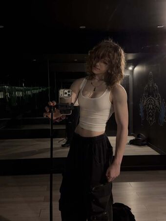 eviedotgym Nude Leaks OnlyFans Photo 31