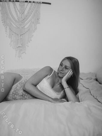 Finja and Svea Nude Leaks OnlyFans Photo 16