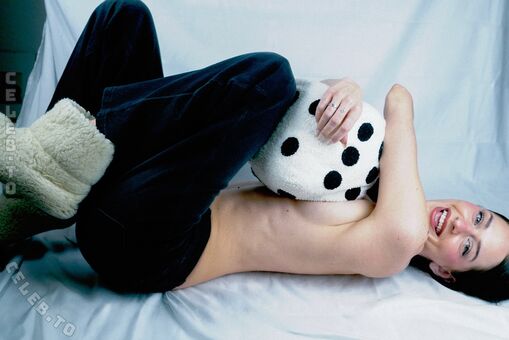 freckles asmr Nude Leaks OnlyFans Photo 13