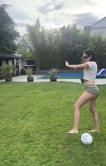 freckles asmr Nude Leaks OnlyFans Photo 6