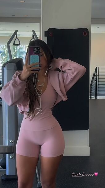 Gabriela Moura Nude Leaks OnlyFans Photo 71