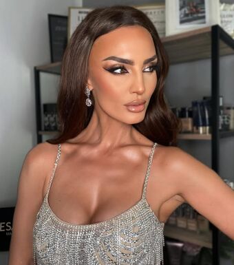 Genta Ismajli Nude Leaks OnlyFans Photo 6