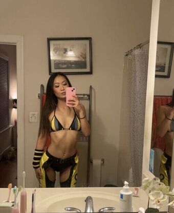 GoddessMichy Nude Leaks OnlyFans Photo 2