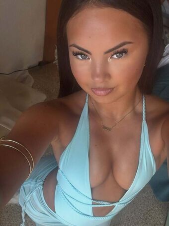 Gracie Mcdonald Nude Leaks OnlyFans Photo 40