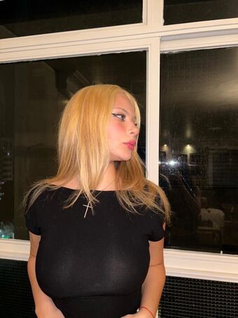 sarahszzzzz Nude Leaks OnlyFans Photo 6