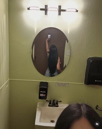 ximenita.manjarrez Nude Leaks OnlyFans Photo 9