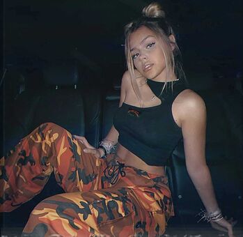 Juliah Molinari Nude Leaks OnlyFans Photo 24