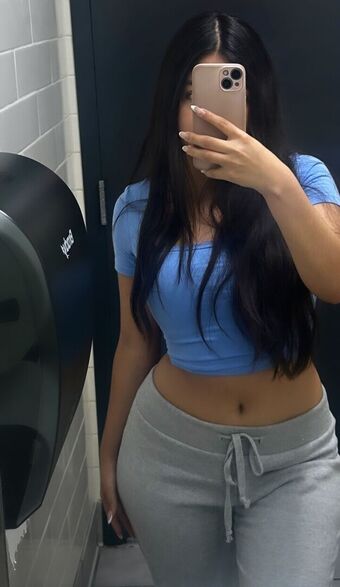 Kaitlynxmartinezz Nude Leaks OnlyFans Photo 17