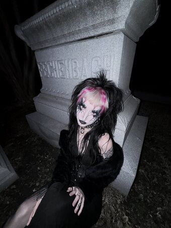 Kayleigh Kadaverous Nude Leaks OnlyFans Photo 13