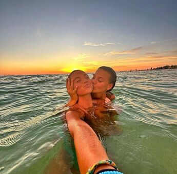 Katie Donnelly Nude Leaks OnlyFans Photo 22