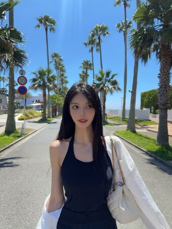 Kiki Mizukami Nude Leaks OnlyFans Photo 4