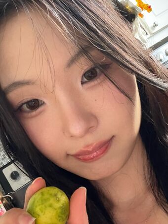 Kong Nude Leaks OnlyFans Photo 30