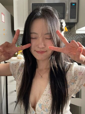 Kong Nude Leaks OnlyFans Photo 29