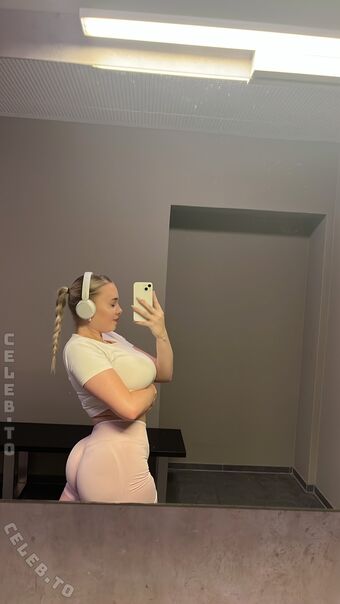 larissa.lhaa Nude Leaks OnlyFans Photo 40