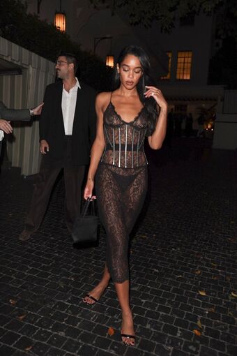 Laura Harrier Nude Leaks OnlyFans Photo 160