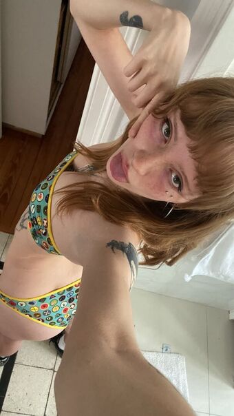 Laurasad Nude Leaks OnlyFans Photo 1